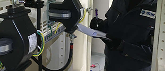 保護継電器試験